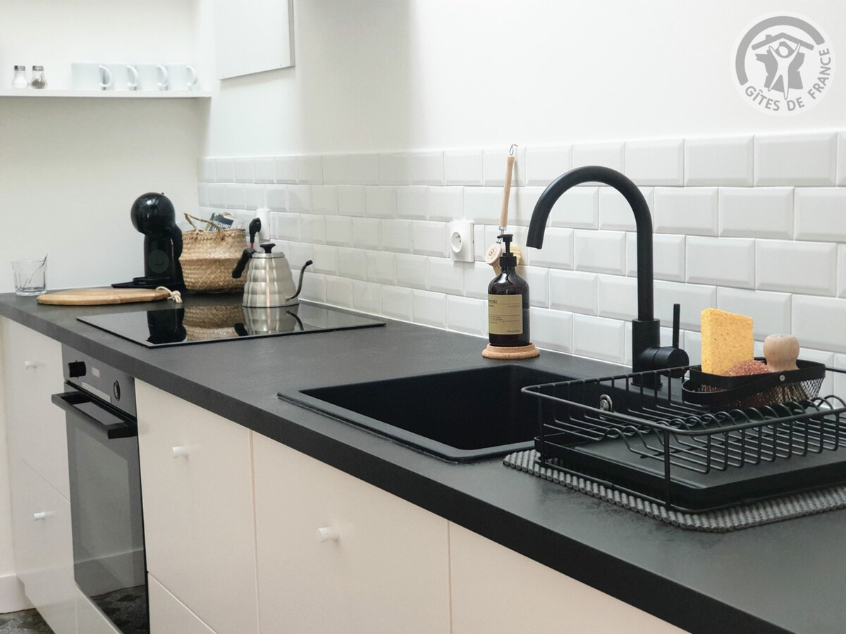 Gîte 6 pers. avec étang privé à Senlisse, parc 2 ha - Photo 5
