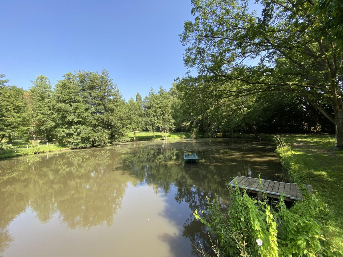 Gîte 6 pers. avec étang privé à Senlisse, parc 2 ha - Photo 12