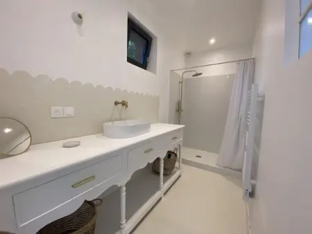 Gîte 6 pers. Senlisse : parc 2 ha, étang pêche, cheminée : photo 4