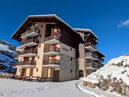 Charmant T2 cabine 4 pers, centre-village, proche pistes et commerces, balcon sud, piscine l'été - Photo 7