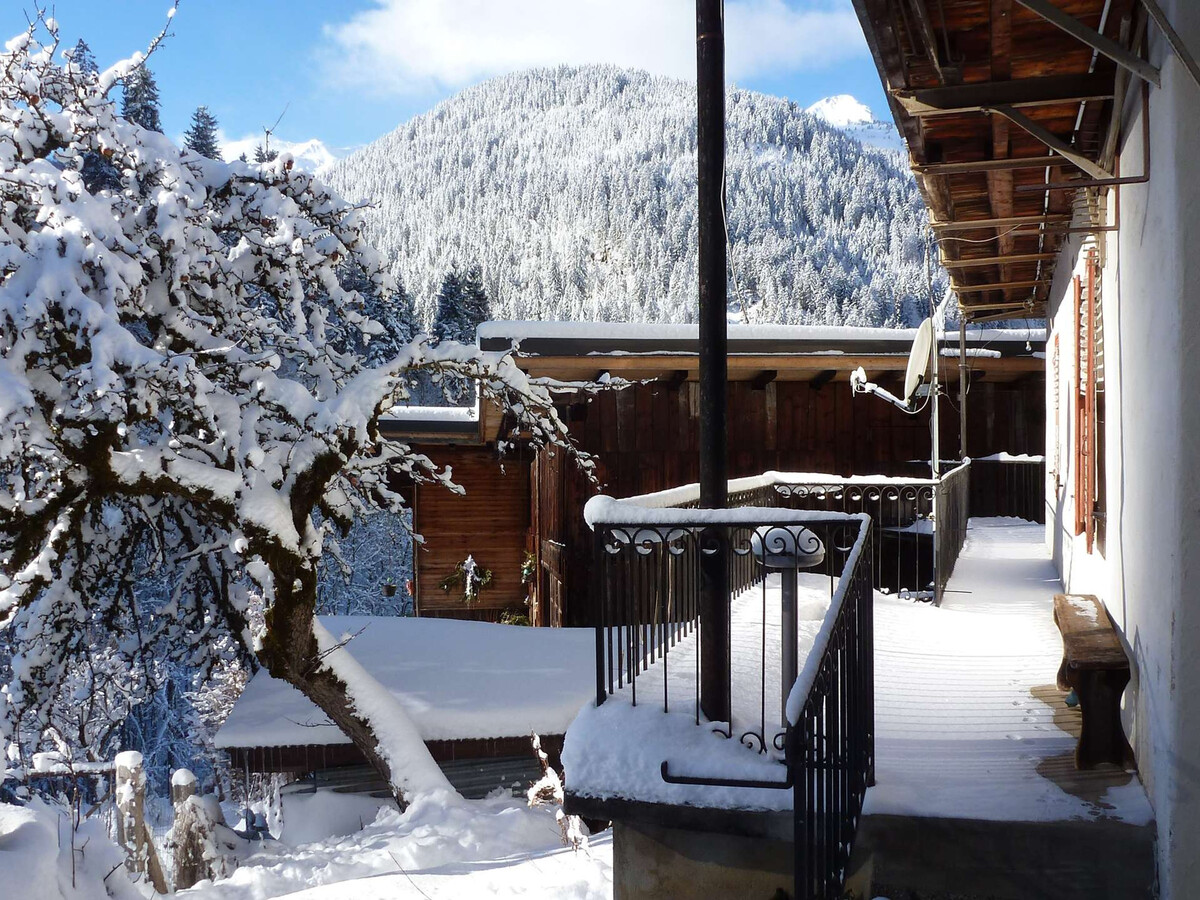 Appart 50m² balcon sud dans chalet à Arêches-Beaufort - Photo 8