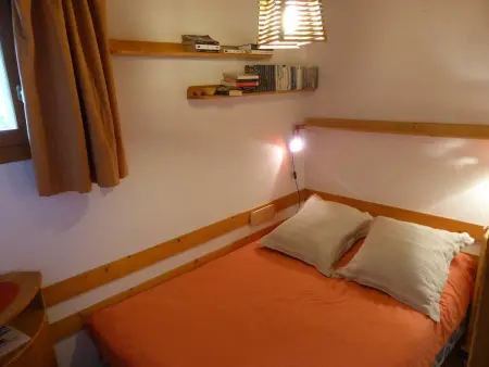 Appartement cosy pour 4-5 personnes, centre village, proche pistes, ascenseur, bien équipé - Photo 2