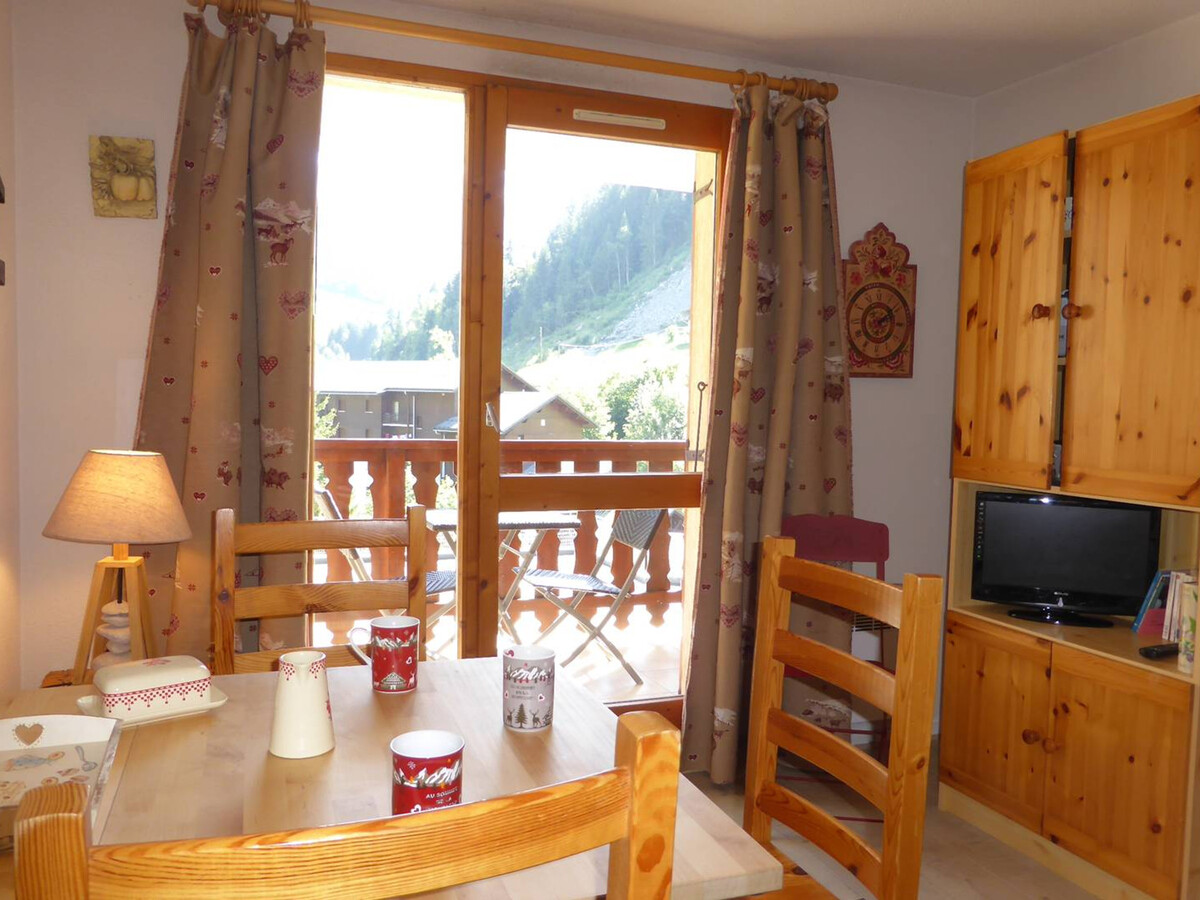 Appart 4 pers rénové, balcon sud, 50m des pistes - Photo 10