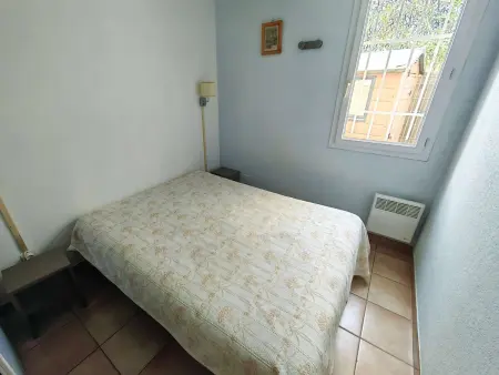 Villa Mitoyenne Climatisée, Piscine, Parking, 450m de la Plage - Photo 14