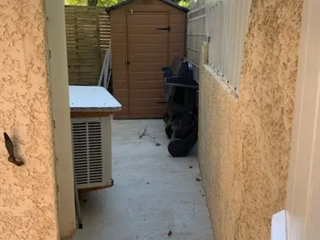 Villa Mitoyenne Climatisée, Piscine, Parking, 450m de la Plage - Photo 23