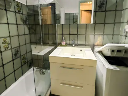 Villa mitoyenne calme avec piscine et parking, proche plage pour 6 personnes - Photo 7
