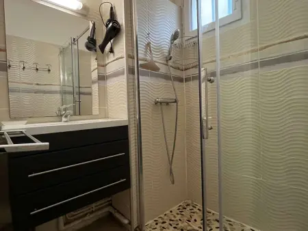 Villa climatisée pour 6 avec piscine et parking proche plage - Photo 7