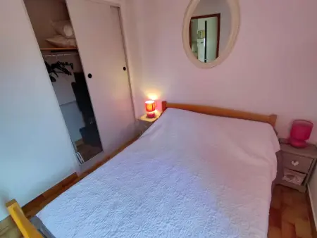 Villa mitoyenne climatisée avec piscine, Cap d'Agde, 6 personnes : photo 9