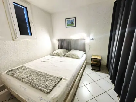Villa 6 pers, clim, au calme avec piscine et parking - Photo 12