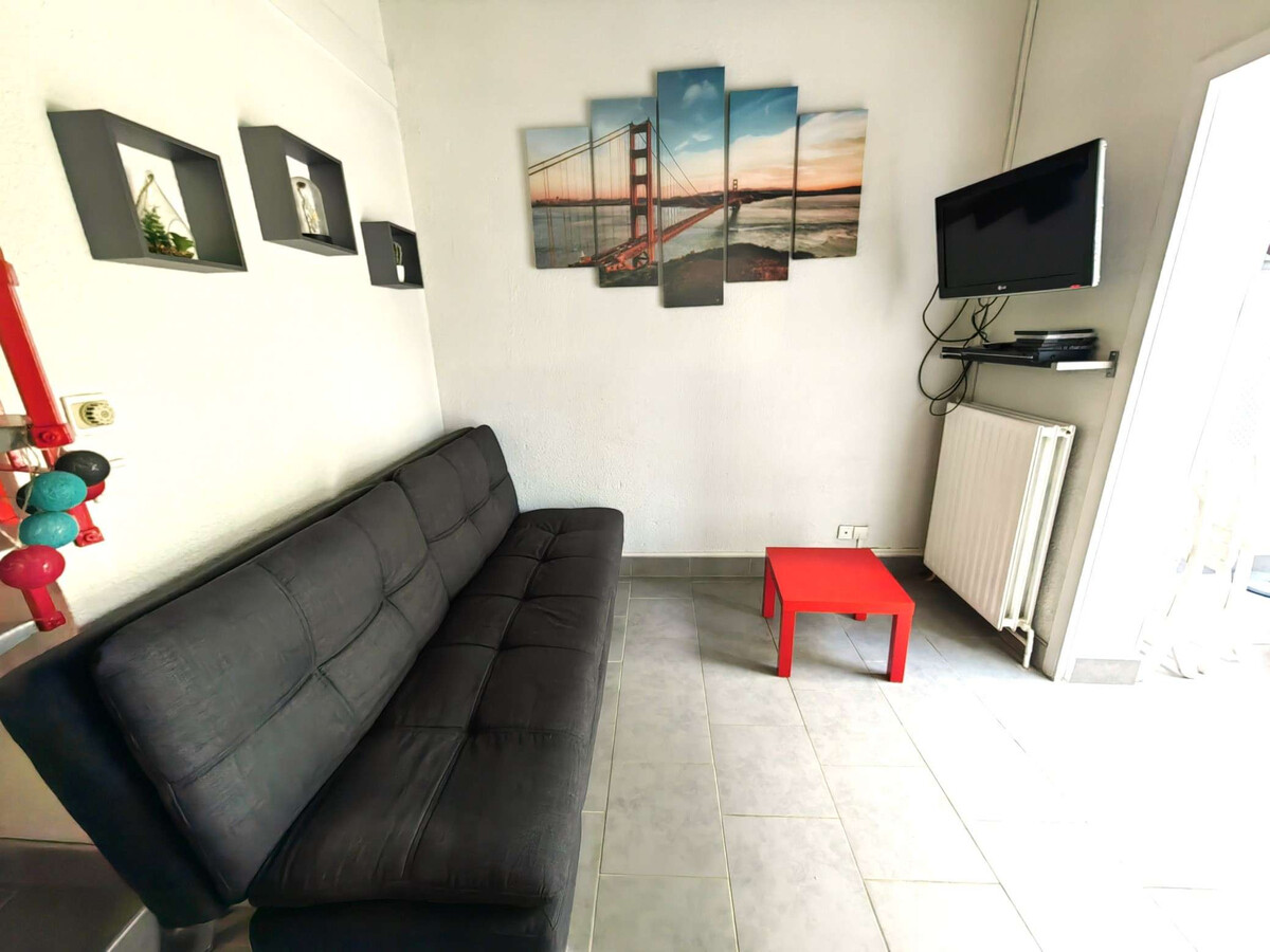 Villa 2 ch au cœur de la pinède, parking et piscine - Photo 1