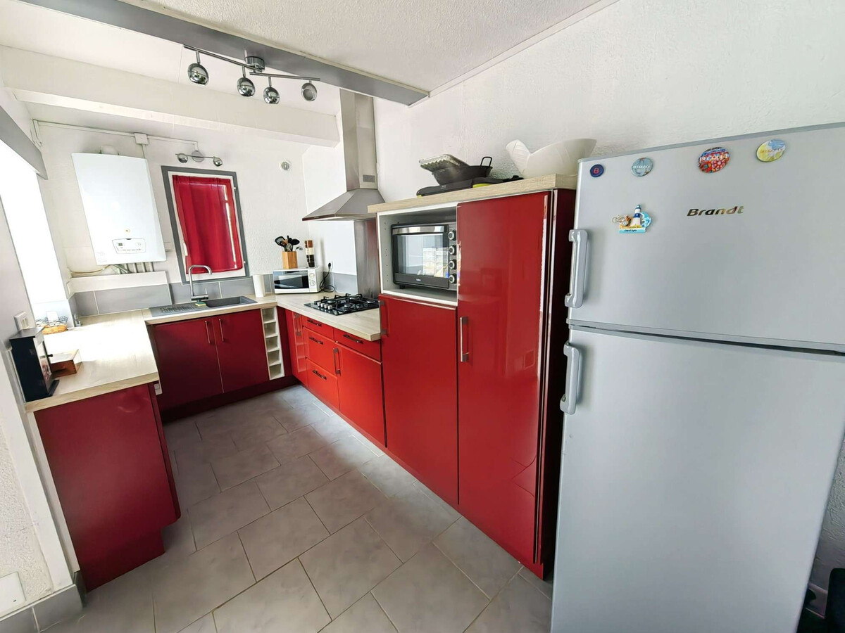 Villa 2 ch au cœur de la pinède, parking et piscine - Photo 4