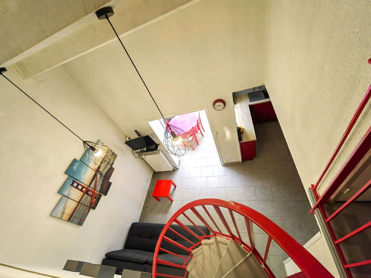 Villa 2 ch au cœur de la pinède, parking et piscine - Photo 16