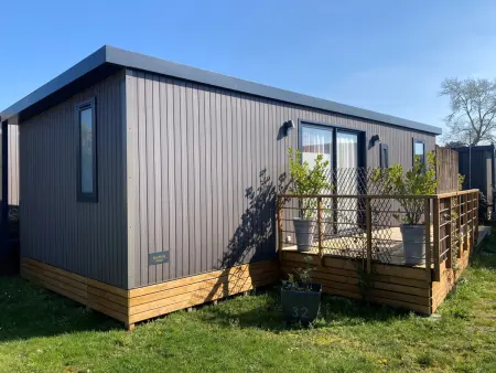 Location mobil home à Jullouville, Mobil-home 3 chambres avec piscine chauffée, proche plage et commerces