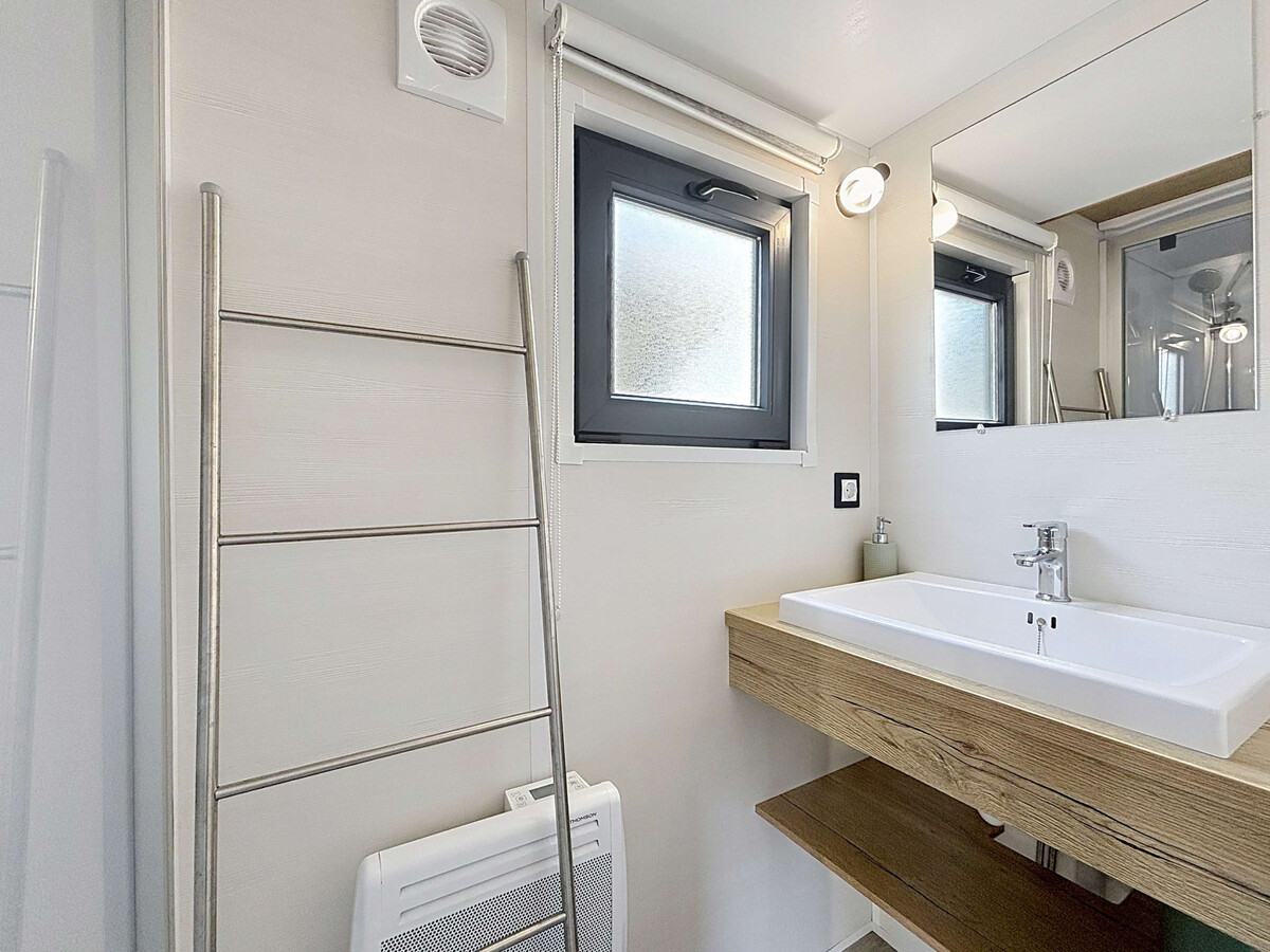 Tiny House 1 chambre piscine chauffée à Jullouville - Photo 7