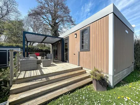 Location mobil home à Jullouville, Mobil-home Grand Confort à 200m de la plage, 4 pers, piscine chauffée, parking, Wi-Fi inclus