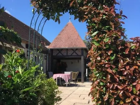 Gîte des Brières : piscine chauffée et spa à Toulon-sur-Allier : photo 19