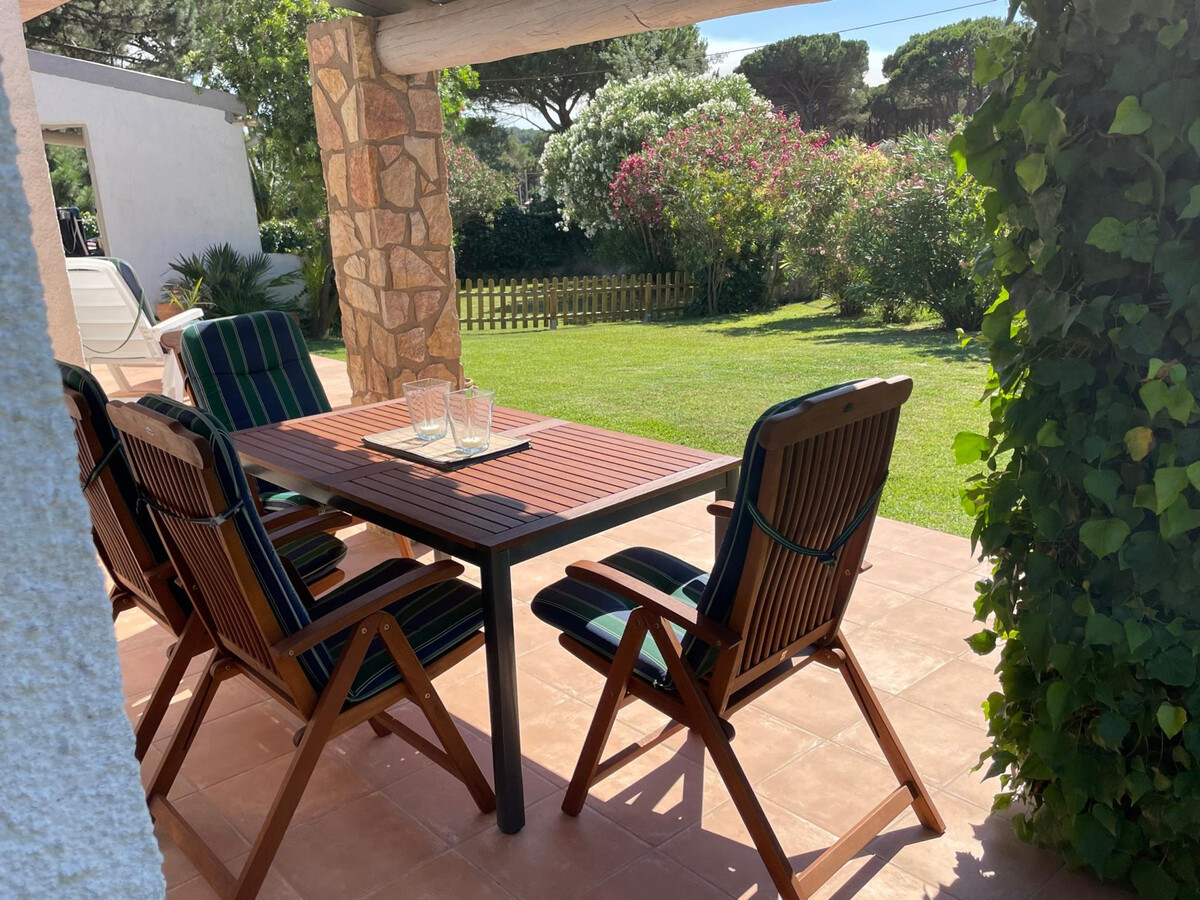 Maison Begur, 2 chambres climatisées avec patio et piscine - Photo 4