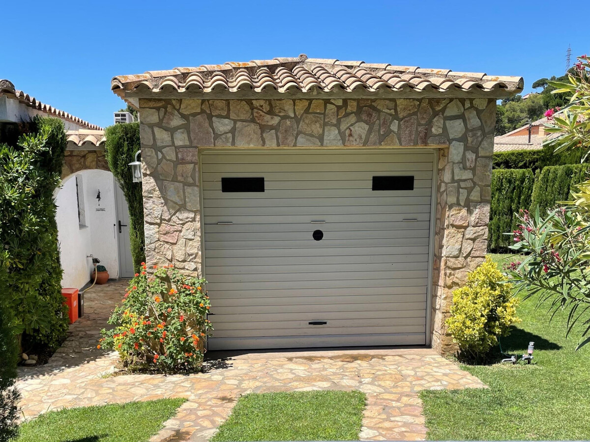 Maison Begur, 2 chambres climatisées avec patio et piscine - Photo 6
