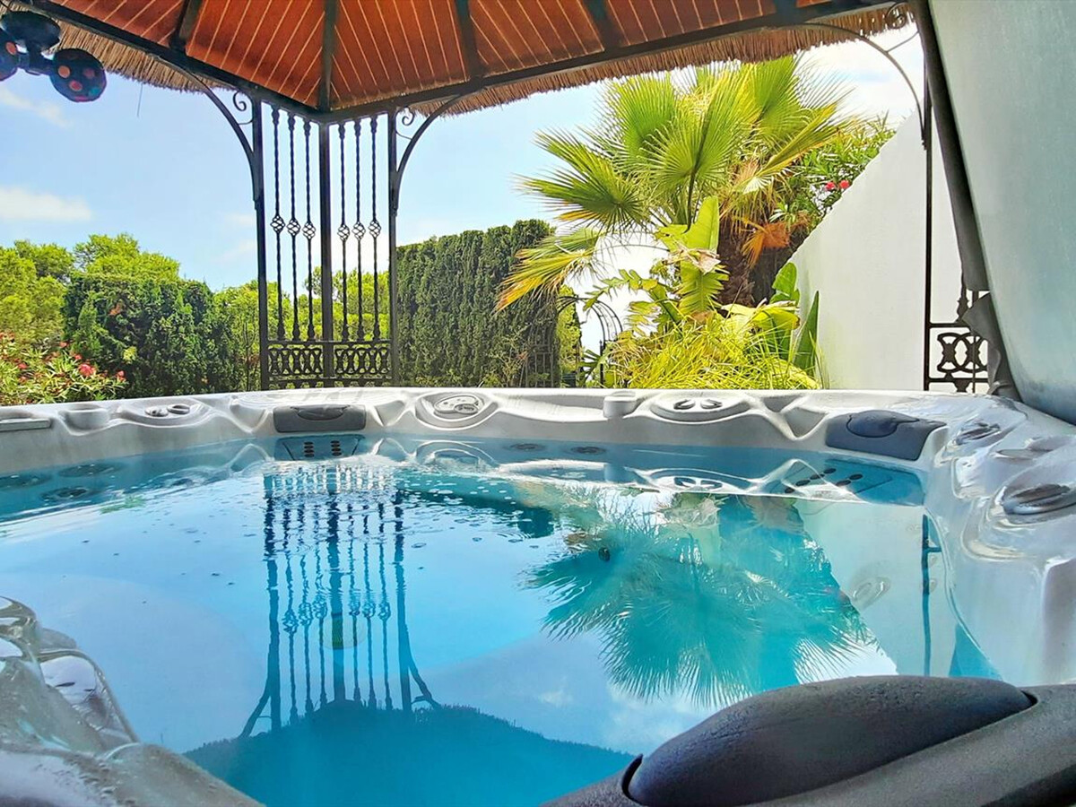 Villa 8 pers. Benissa : piscine lagune, jacuzzi, terrasses - Photo 2