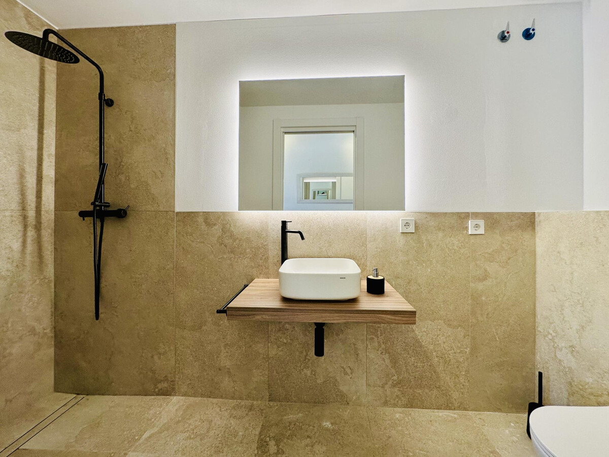 Villa Gaudí - 5 chambres, piscine privée à Santa Cristina d'Aro - Photo 22