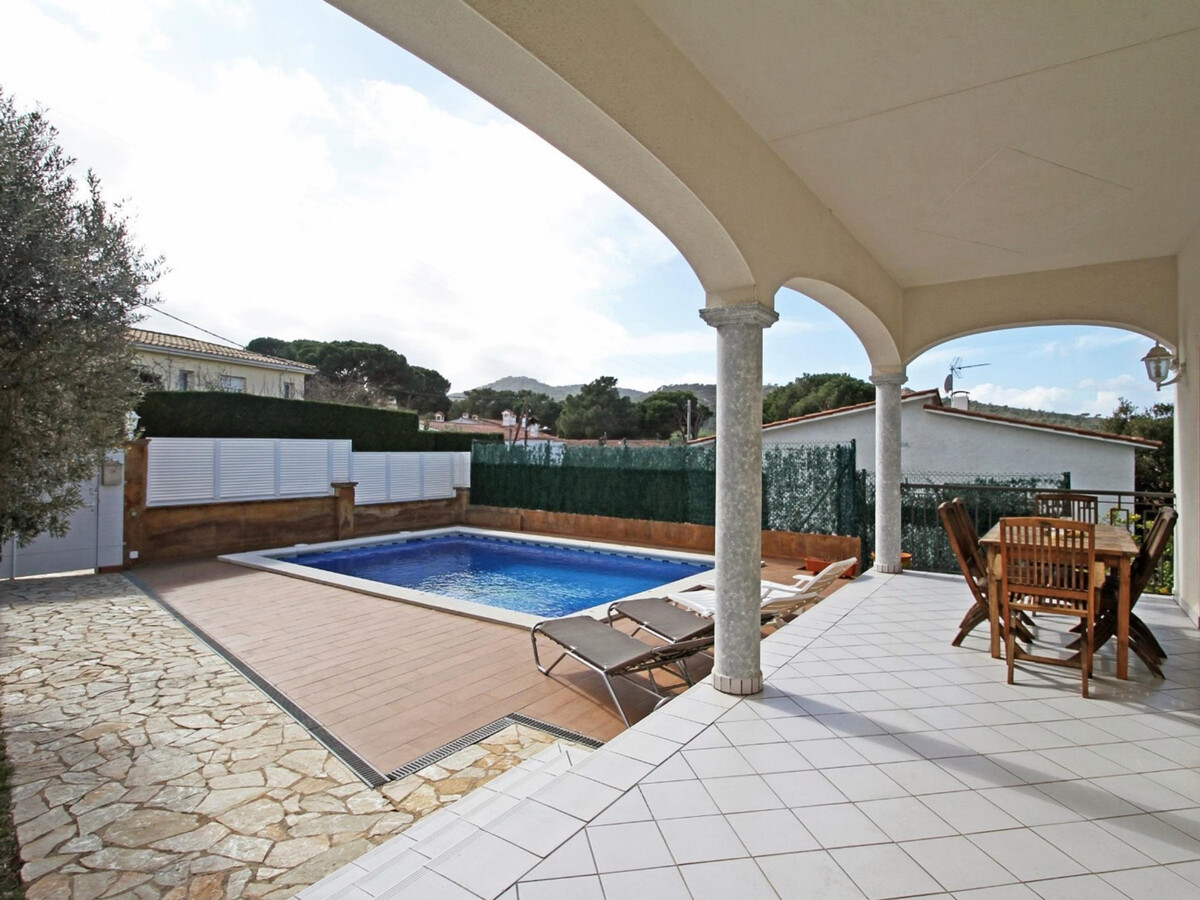 Villa de Luxe avec Piscine Privée à Santa Cristina d'Aro, Costa Brava - Photo 3