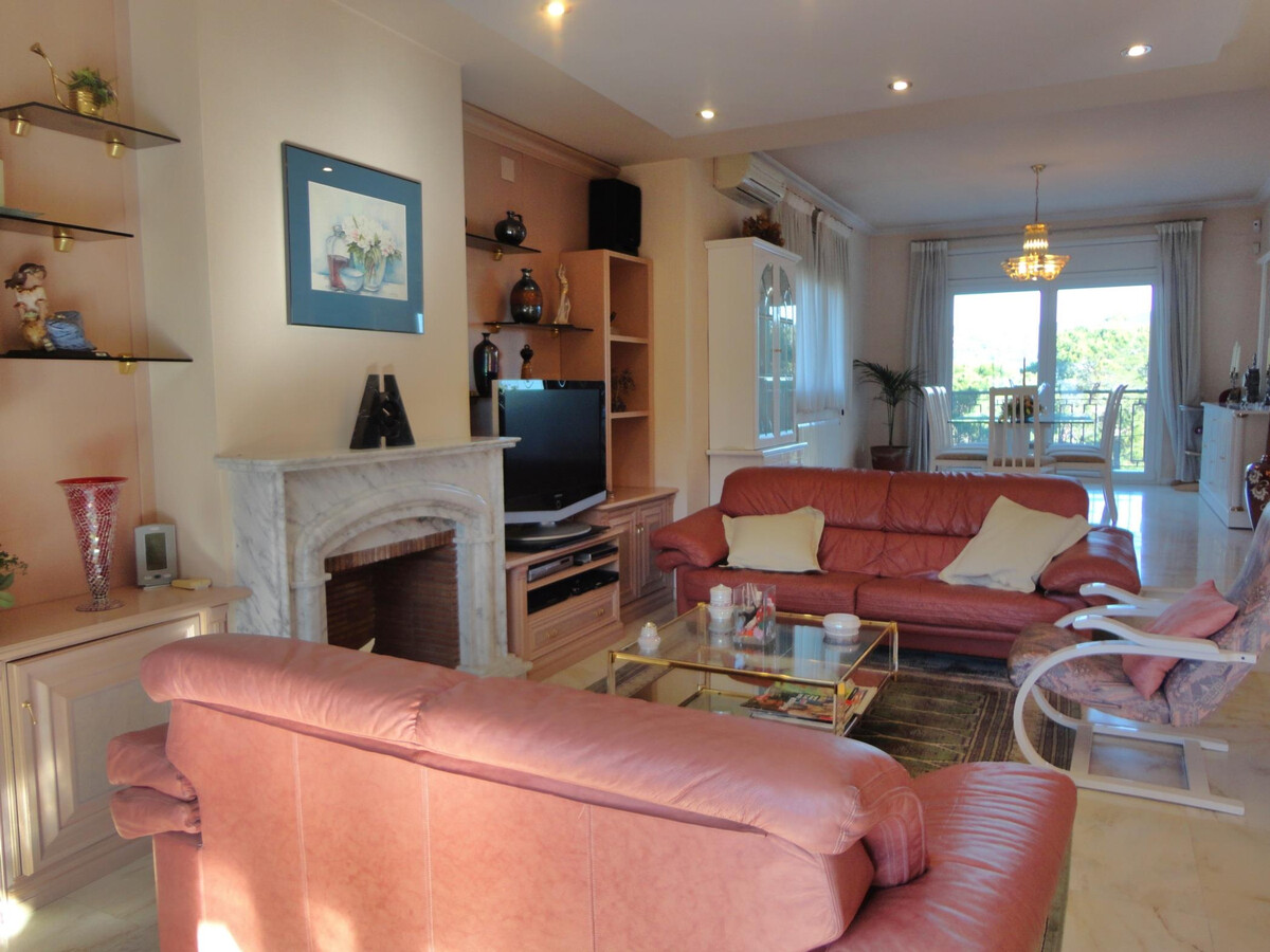 Villa de Luxe avec Piscine Privée à Santa Cristina d'Aro, Costa Brava - Photo 9