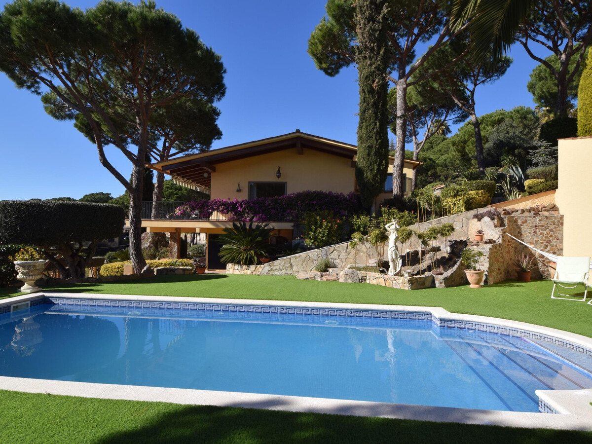 Villa avec piscine privée, BBQ, Wifi & Parking, près des plages de la Costa Brava - Photo 12