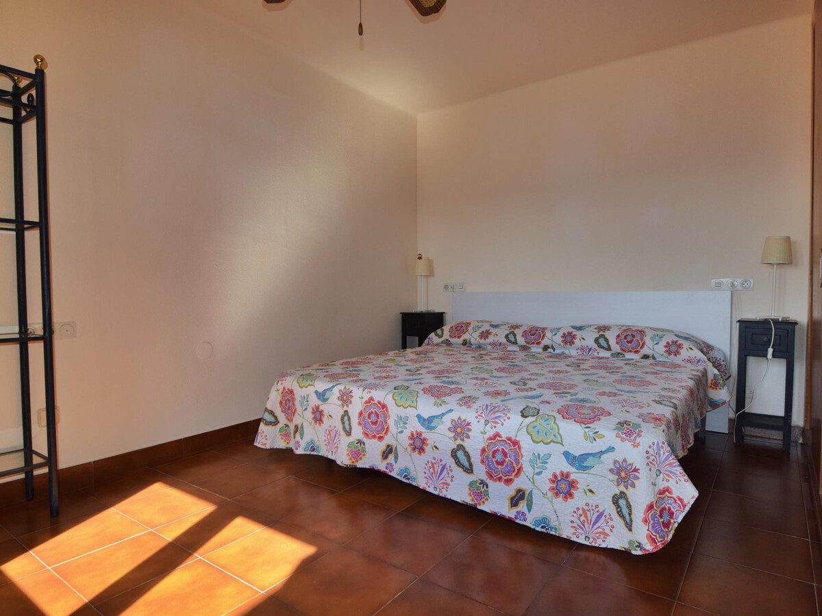Villa avec piscine privée, BBQ, Wifi & Parking, près des plages de la Costa Brava - Photo 24