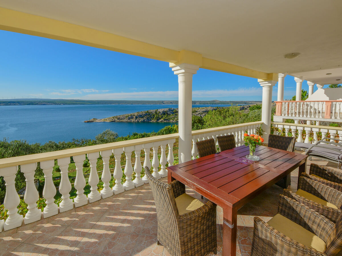 Maison Ana à Maslenica, 130 m de la plage - Photo 8