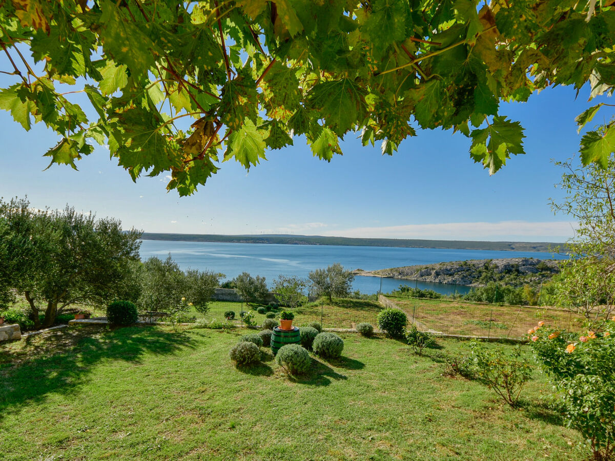 Maison Ana à Maslenica, 130 m de la plage - Photo 28