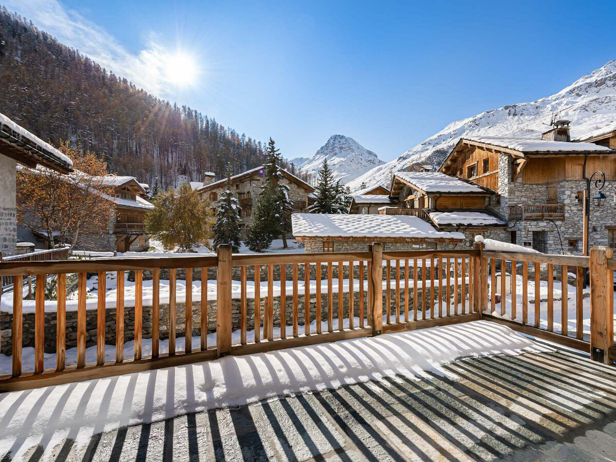 Chalet d'Exception avec Piscine, Hammam et Ascenseur à Val d'Isère, Proche des Pistes - Photo 14