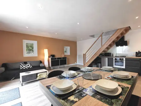 Gîte cosy avec jeux et terrasse à Auzon : photo 2