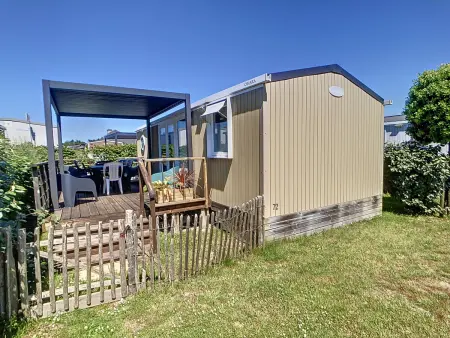 Location mobil home à Jullouville, Mobil-home confort 4 pers, 2 ch, piscine chauffée, 200m plage, parking, wifi gratuit, animaux ok