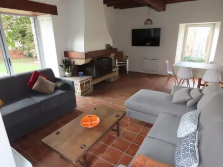 Grande maison conviviale, accès internet, animaux acceptés - Photo 4