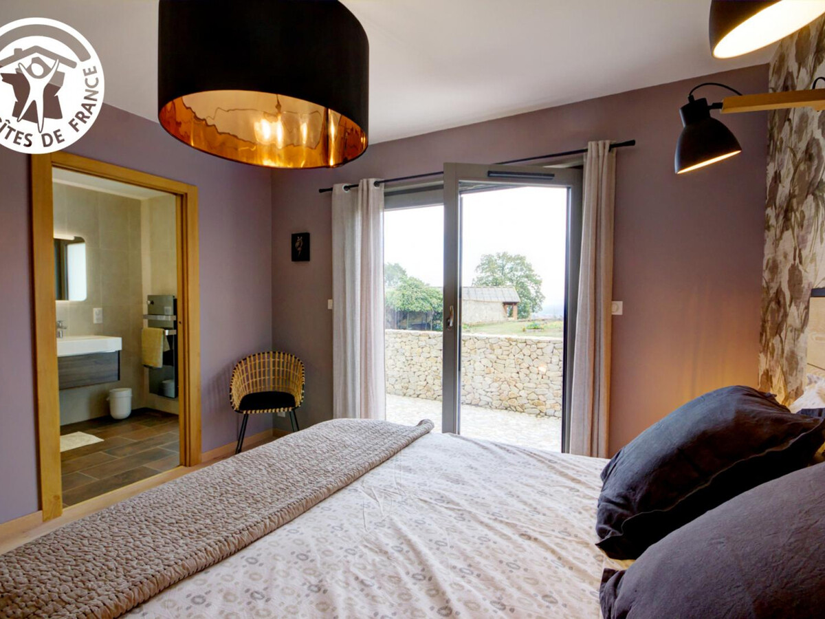 Gîte La Tuilière : 6 pers, étang privé et jardin 1500m² - Photo 14