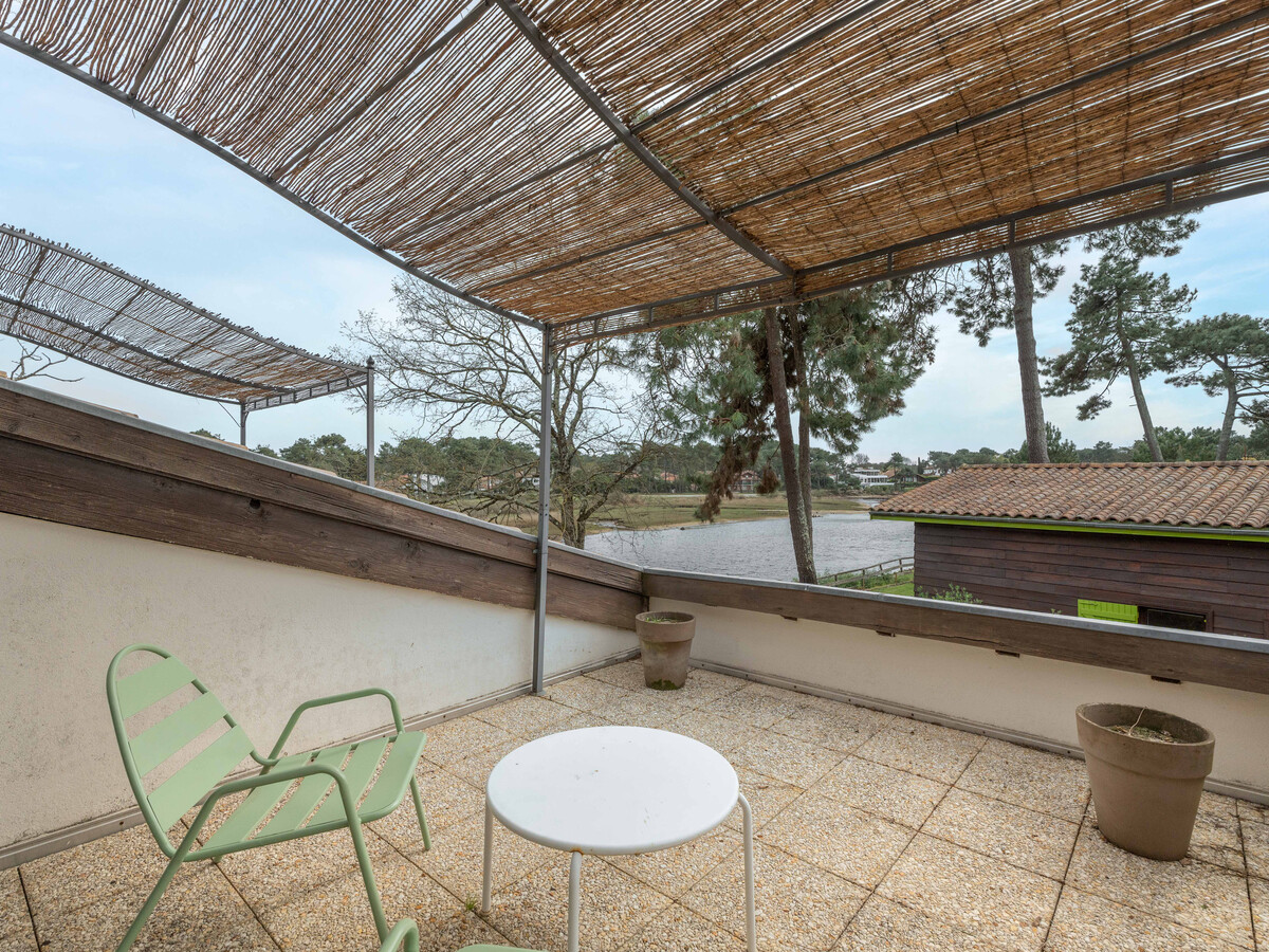 Maison 6 pers à Mimizan, terrasse solarium vue courant - Photo 8