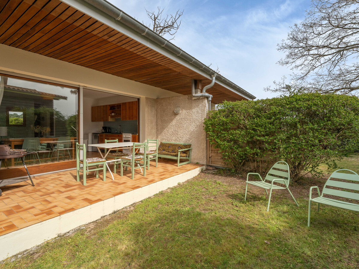 Maison 6 pers à Mimizan, terrasse solarium vue courant - Photo 11