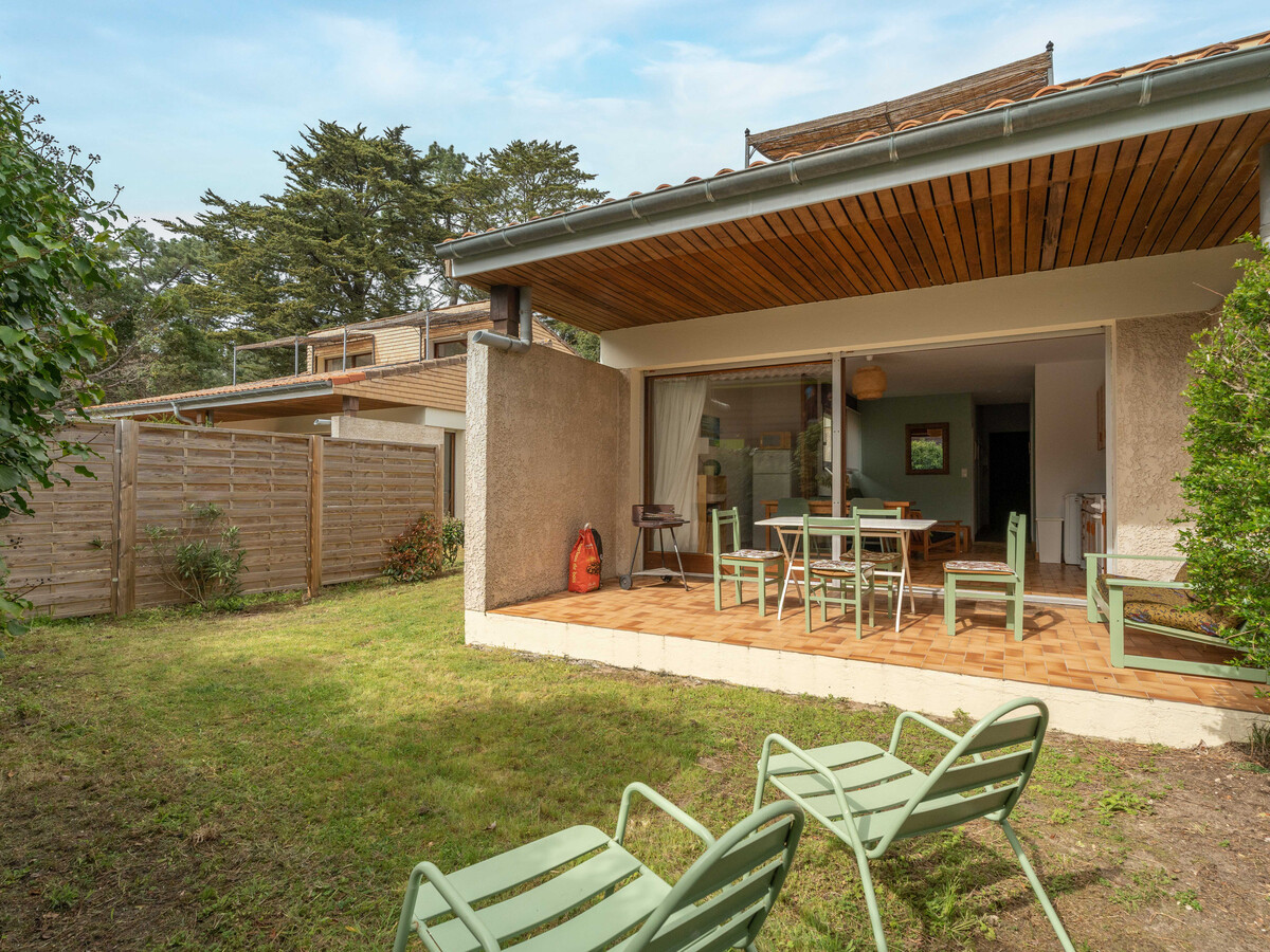 Maison 6 pers à Mimizan, terrasse solarium vue courant - Photo 12
