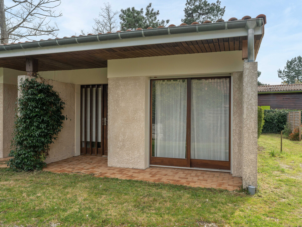 Maison 6 pers à Mimizan, terrasse solarium vue courant - Photo 14