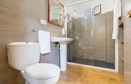 Maison en pierre avec piscine à Cortegana : photo 22