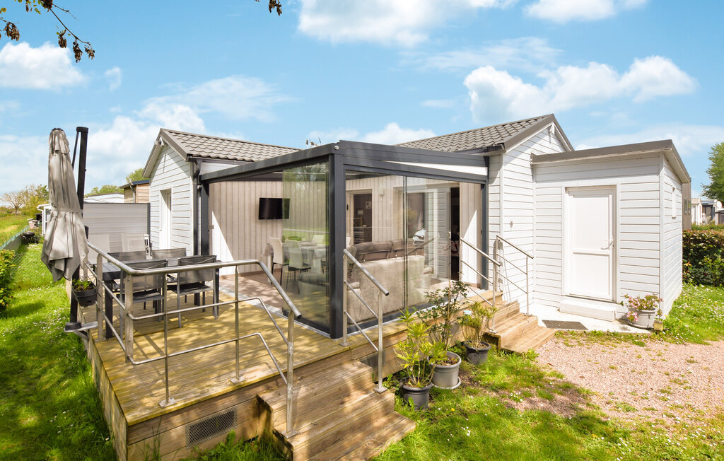 Chalet en bois avec terrasse à 1 km de Sword Beach - Photo 1