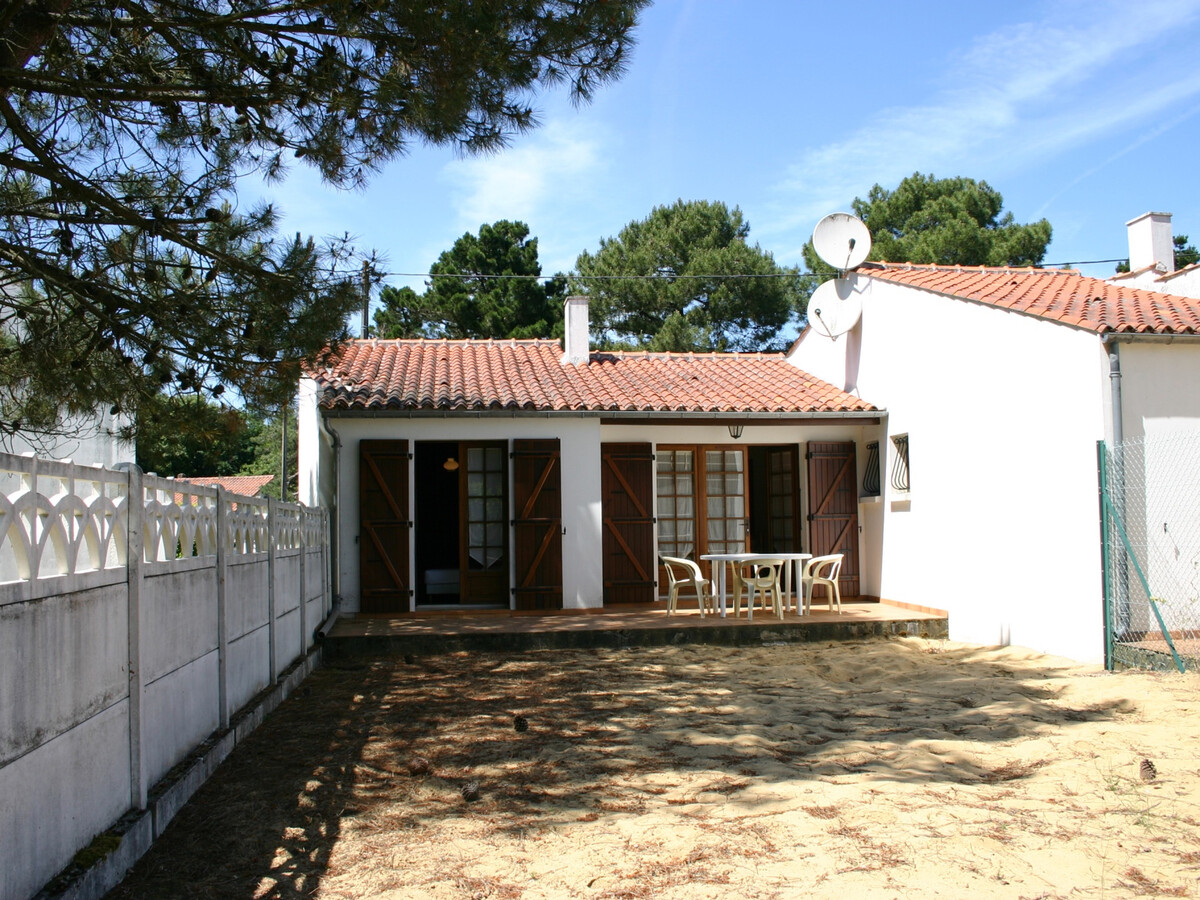 Maison plain pied 500 m plage, jardin clos à La Tranche - Photo 1