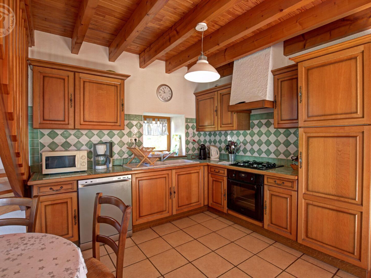 La Grange - Gîte 6 pers, cheminée, 1000 m² jardin - Photo 6