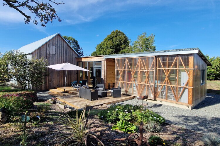 Maison plain-pied éco-conçue, jardin 3000 m², vue mer - Photo 1