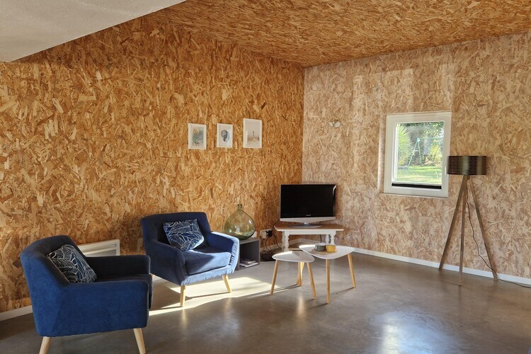 Maison plain-pied éco-conçue, jardin 3000 m², vue mer - Photo 9