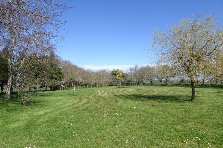 Maison plain-pied éco-conçue, jardin 3000 m², vue mer - Photo 19