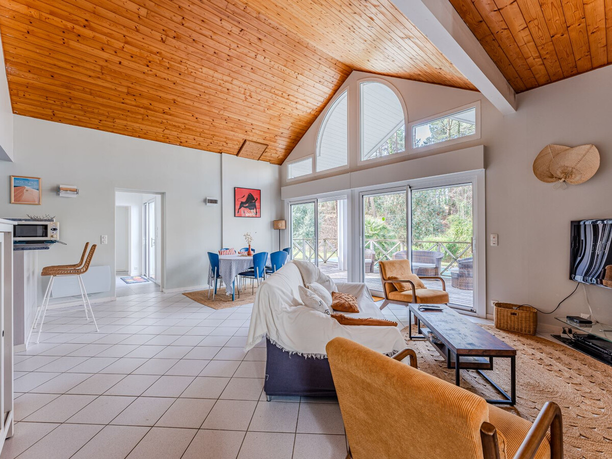Villa 3 chambres, piscine 9x4,5m et jardin 1300m² à Biscarrosse - Photo 4
