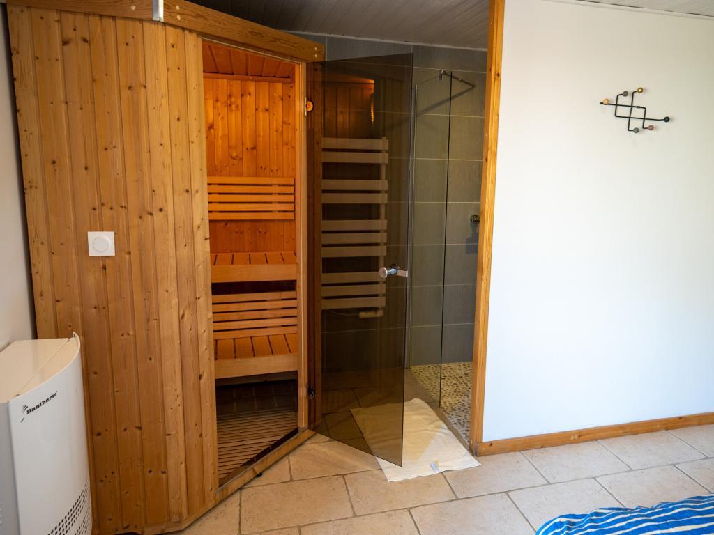 Gite Les Corbieres : 2 maisons 12 pers., sauna et piscine - Photo 14