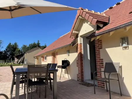 Gîte de charme à Thiel-sur-Acolin avec jardin et climatisation - Photo 1