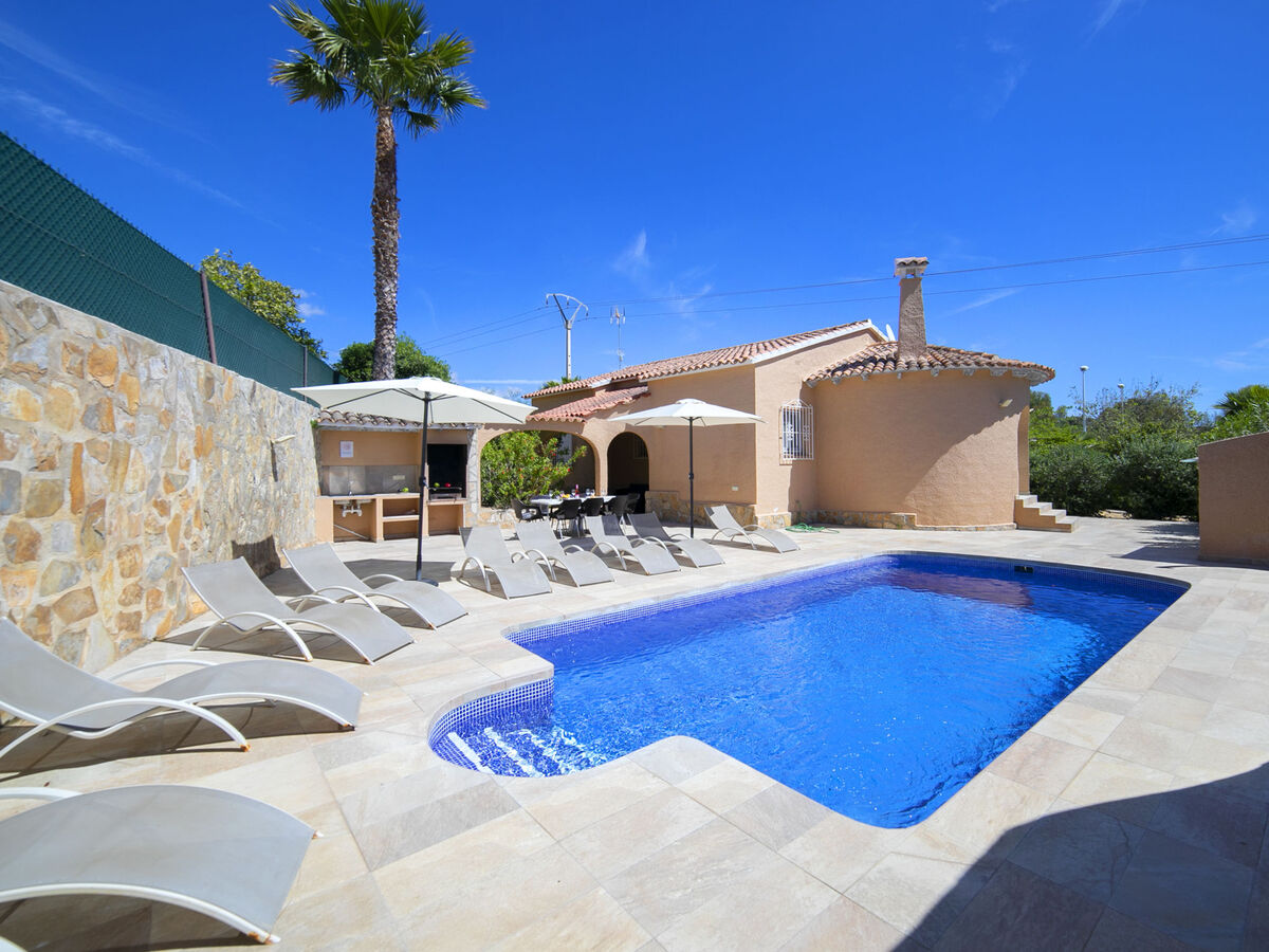 Villa La Calma – piscine privée et terrain de 961 m² à Calpe - Photo 1